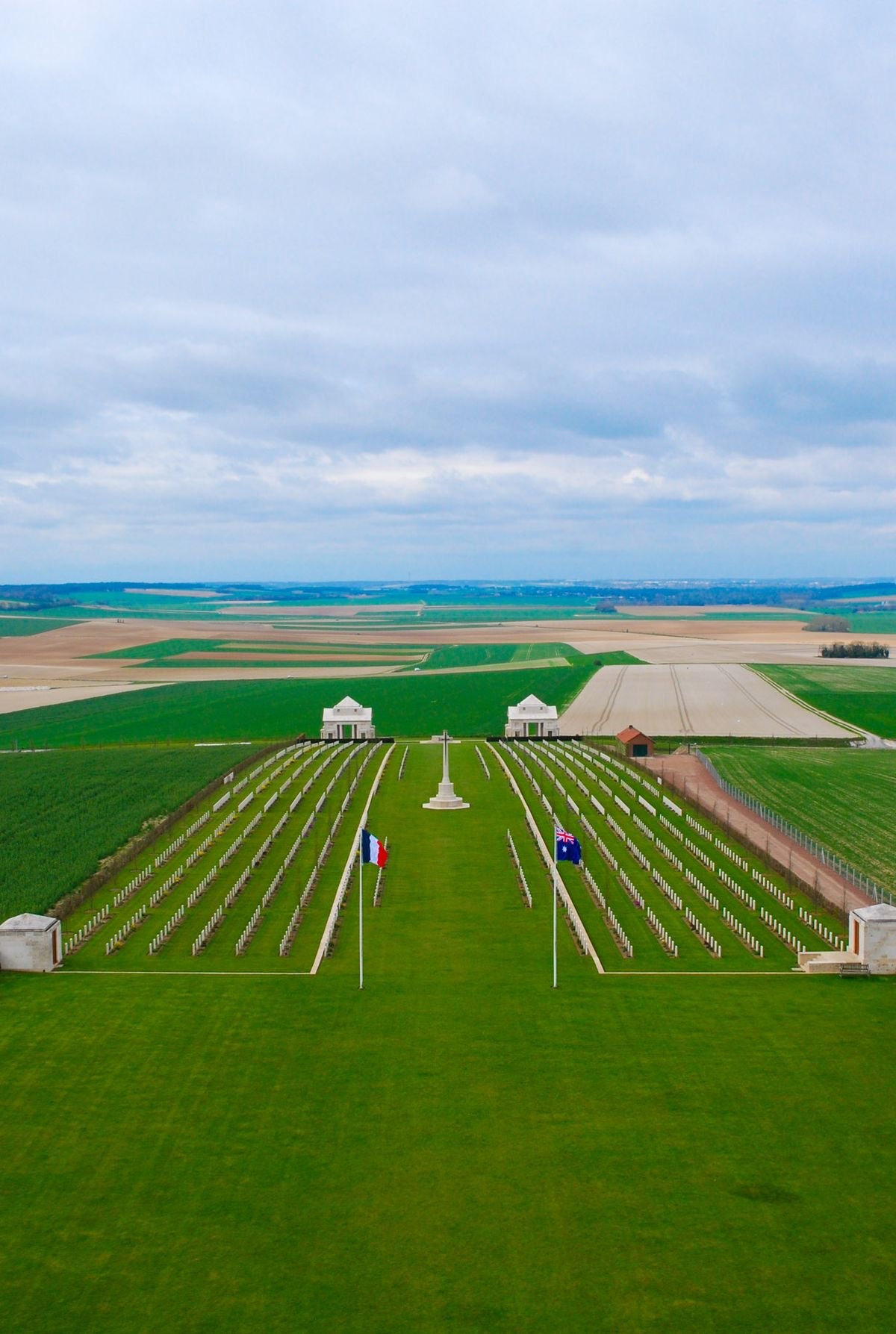 Our strong ties with France Lest We Forget -  Ne l'oublions jamais