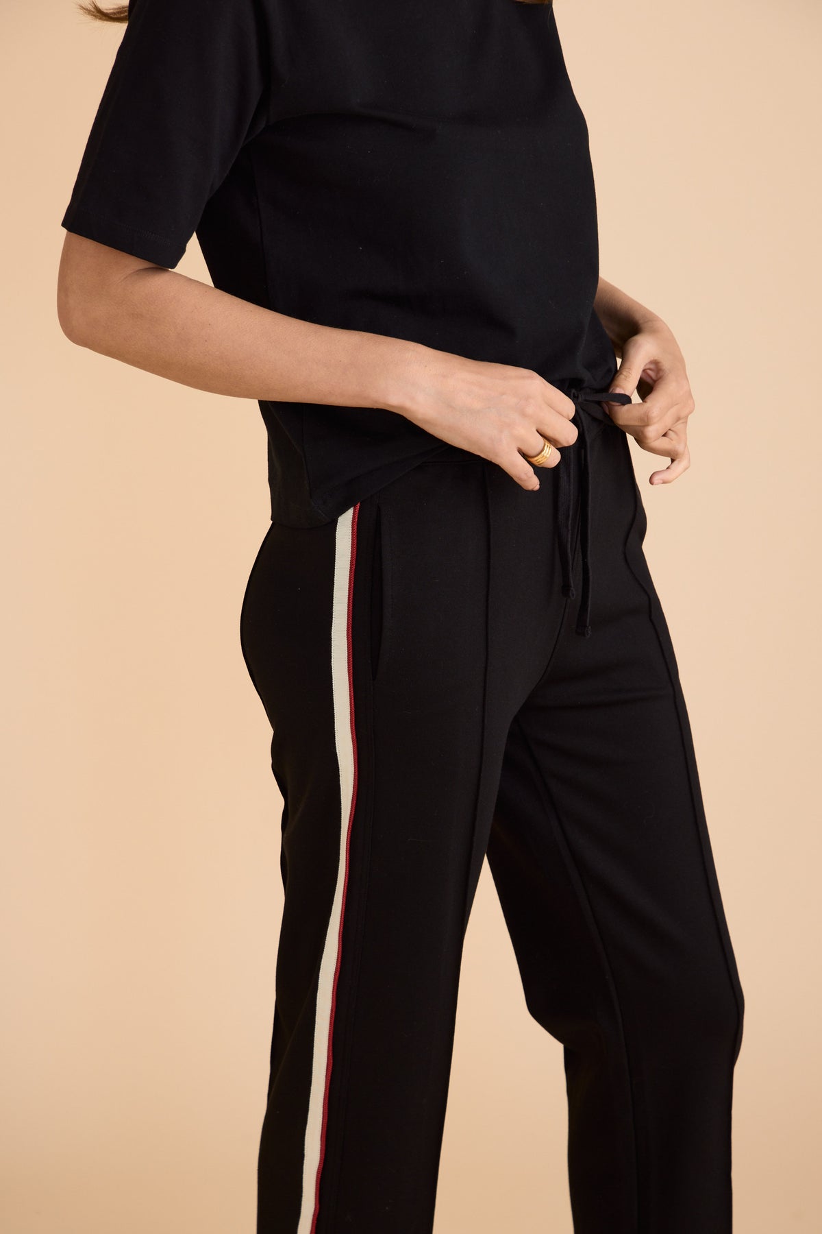 Off Duty Track Pant - Black