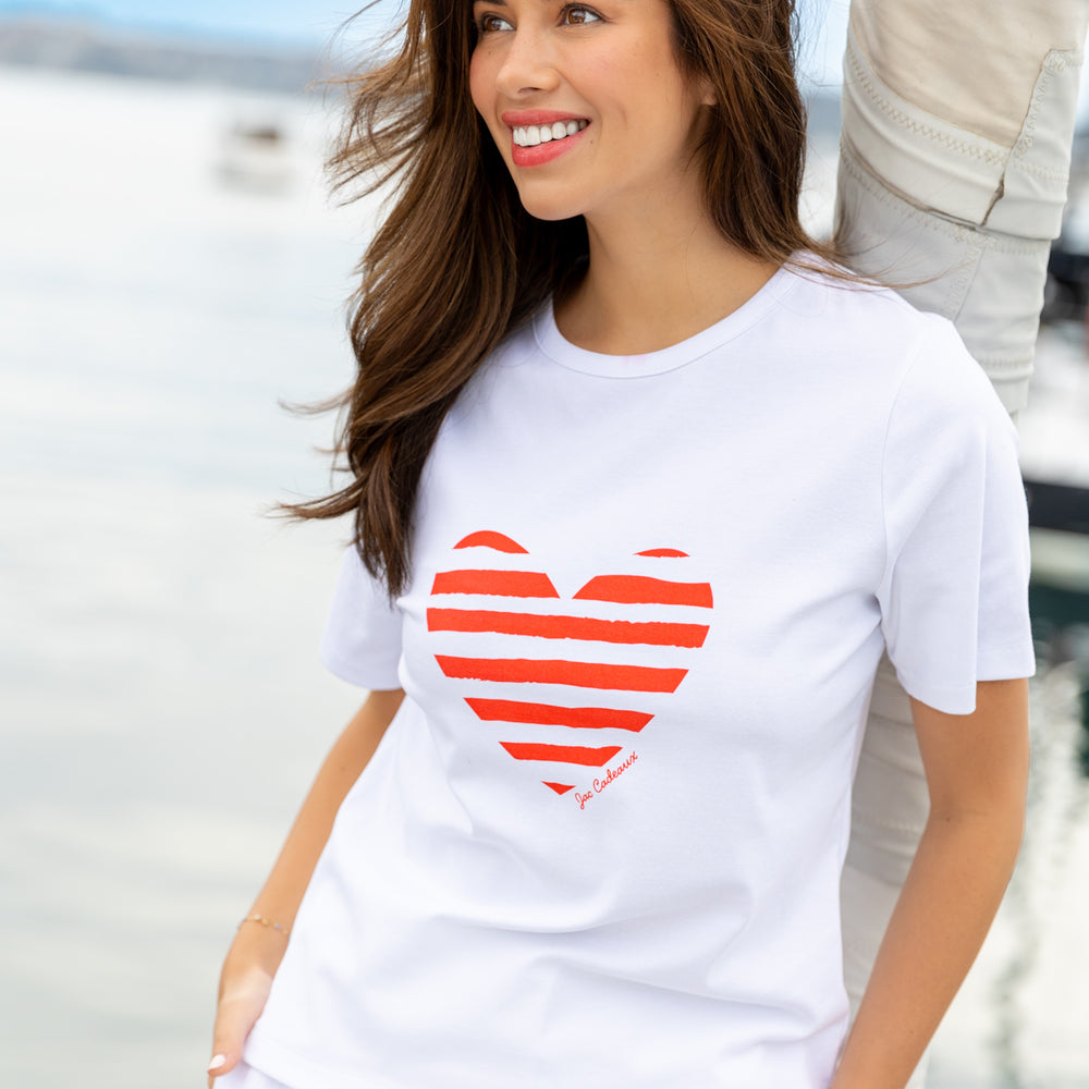 
                  
                    Jac Cadeaux Heart T-shirt Red
                  
                