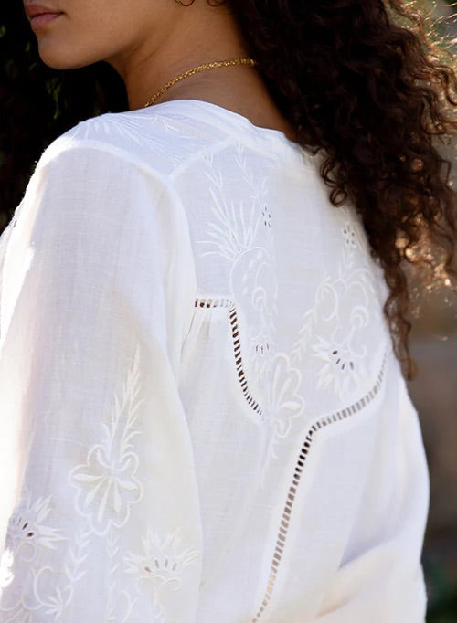 Load image into Gallery viewer, Broderie Blouse - Écru
