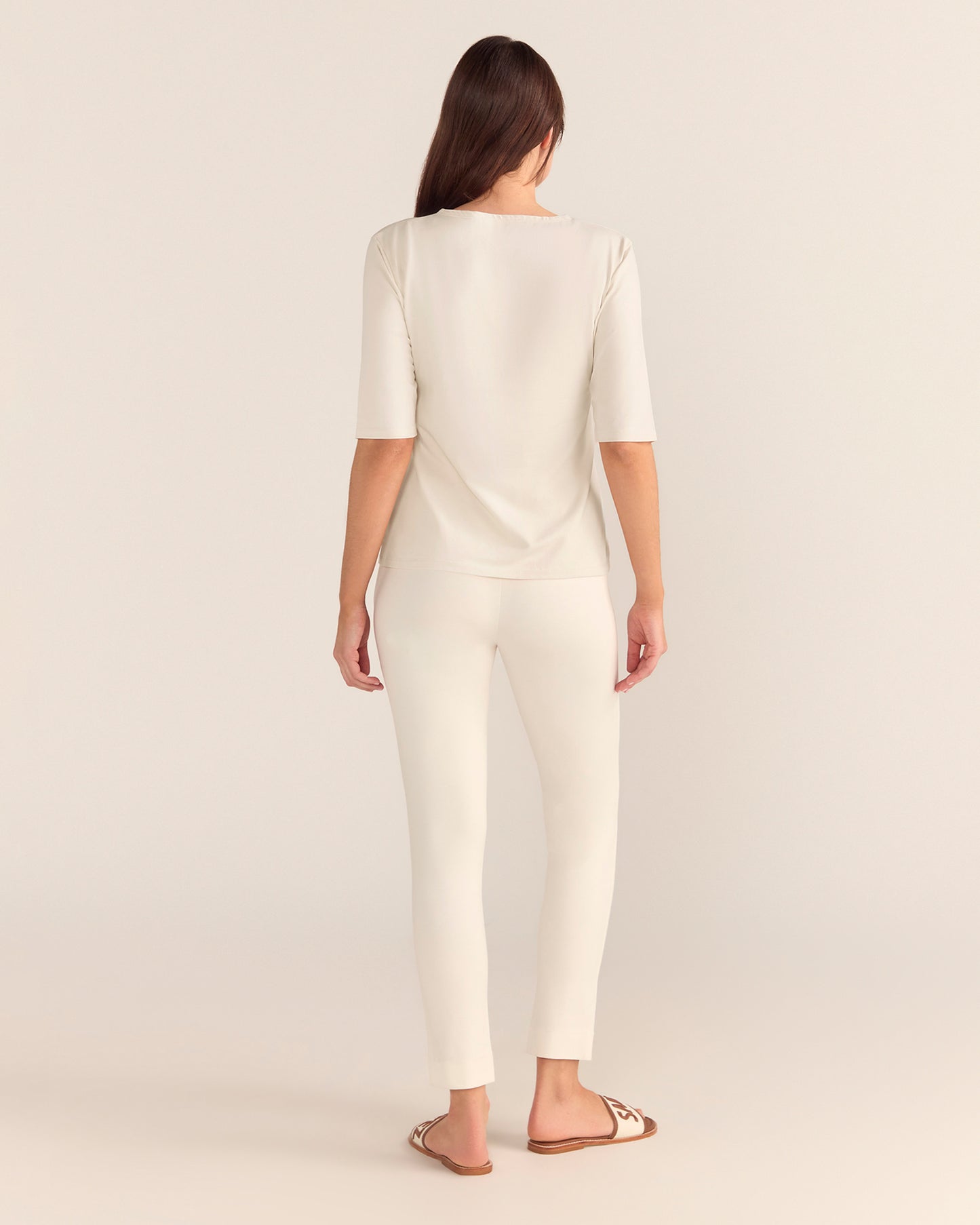 The Birkin Basic Écru Tee - Boat Neck