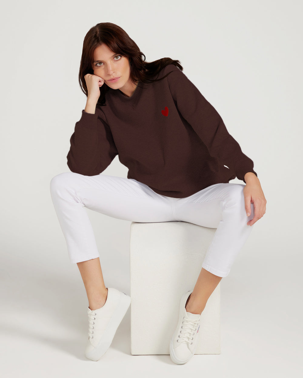 Jac Cadeaux Crew Neck Sweatshirt Brown