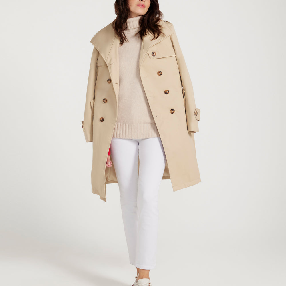 
                      
                        The Classic Trench - CLASSIC BEIGE
                      
                    