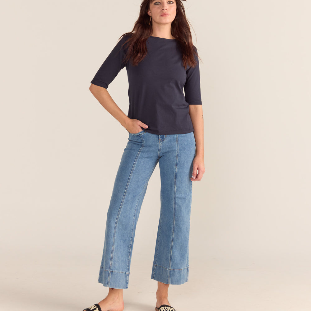 
                      
                        Charlie Jean 70s Blue
                      
                    