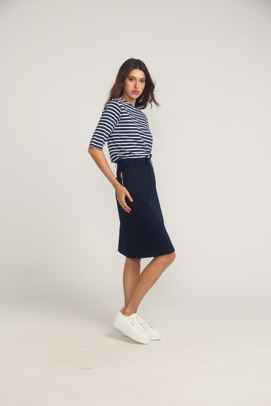 La Bouvier Navy Base White Stripe French Tee - Boat Neck neck